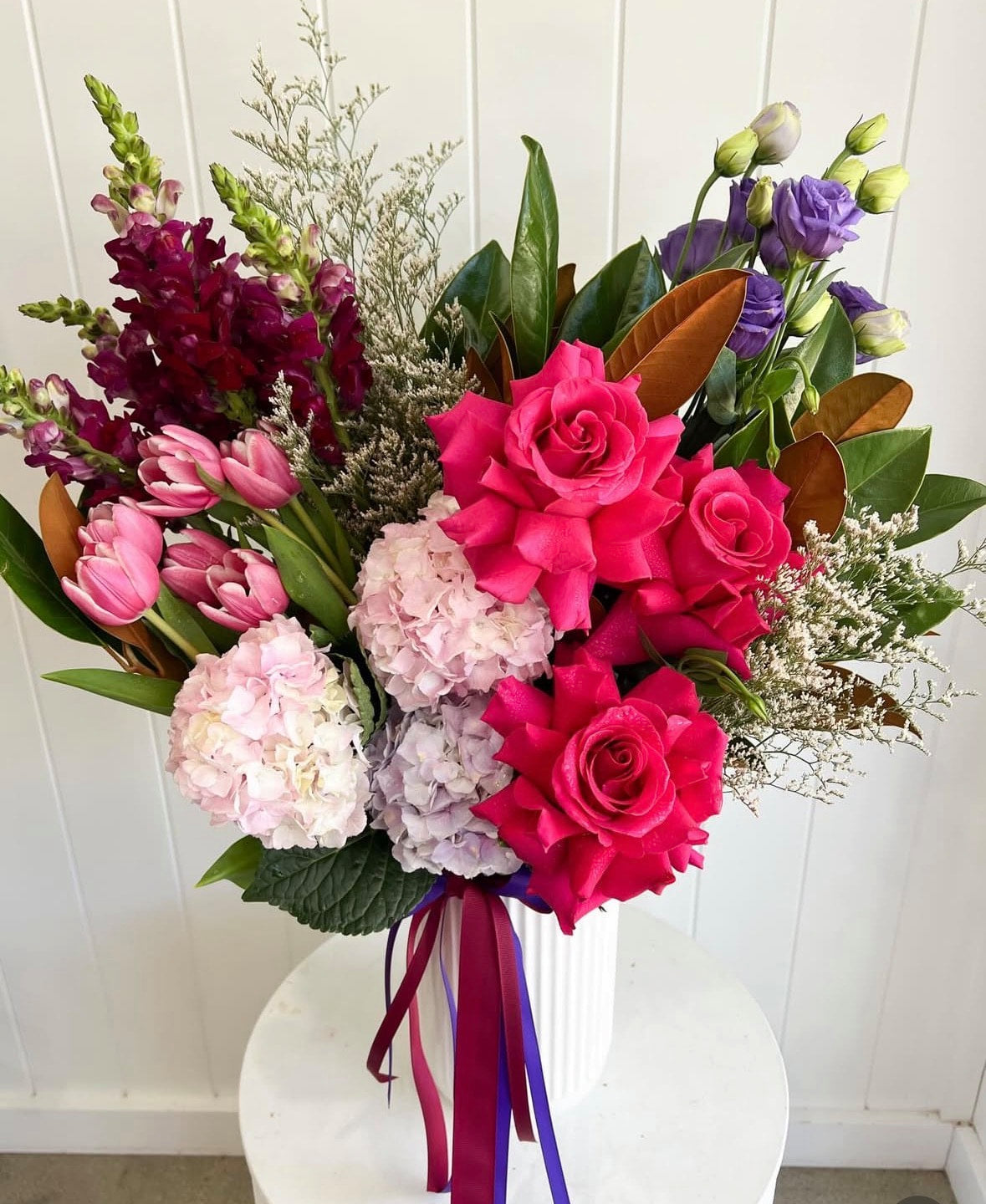 Elegance - Vased product photo